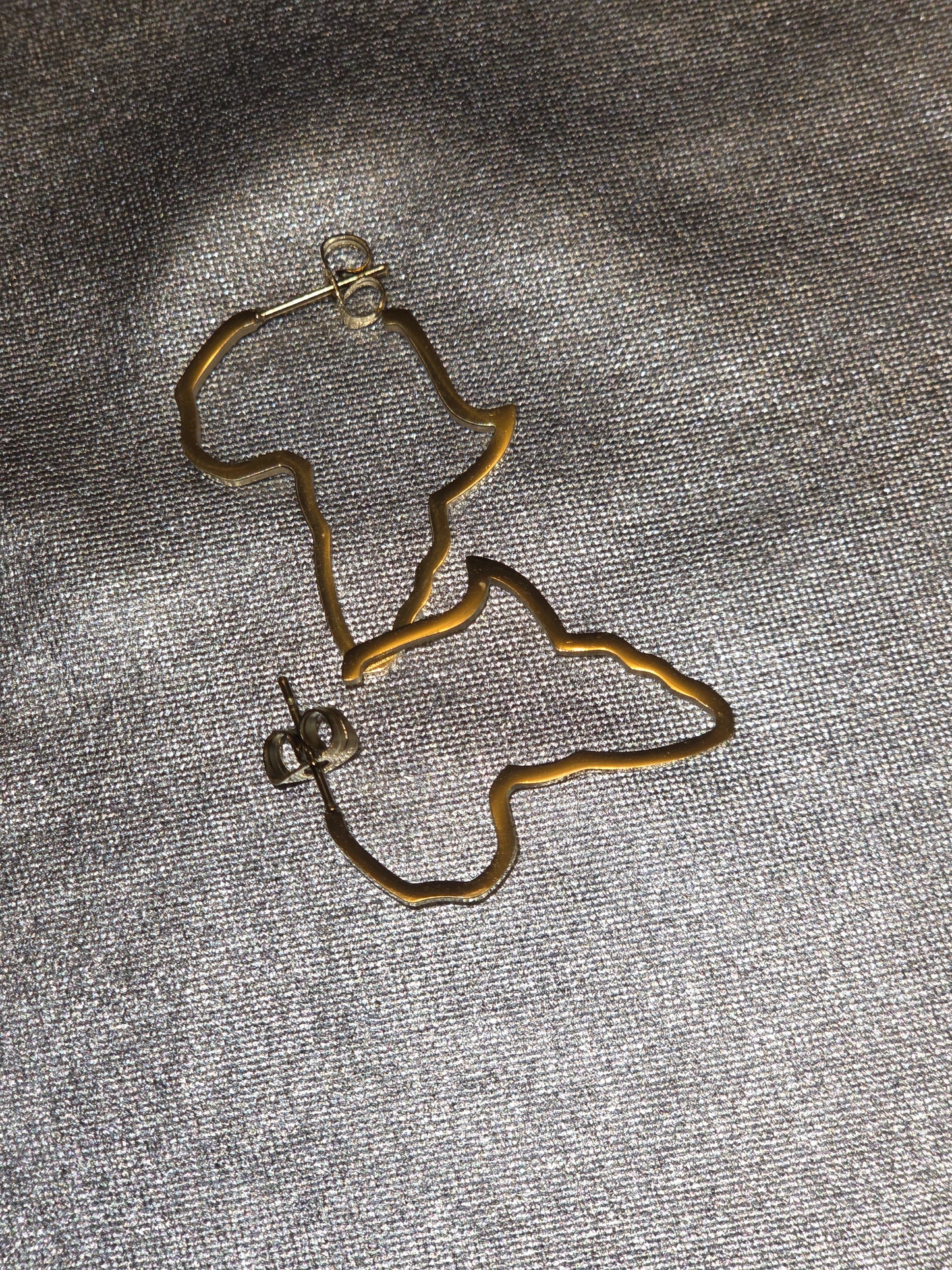 Small Africa Earrings